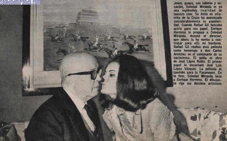 per16gaceta-12-11-65a.jpg - Gaceta Ilustrada, December 1965: with her manager, Enrique Herreros